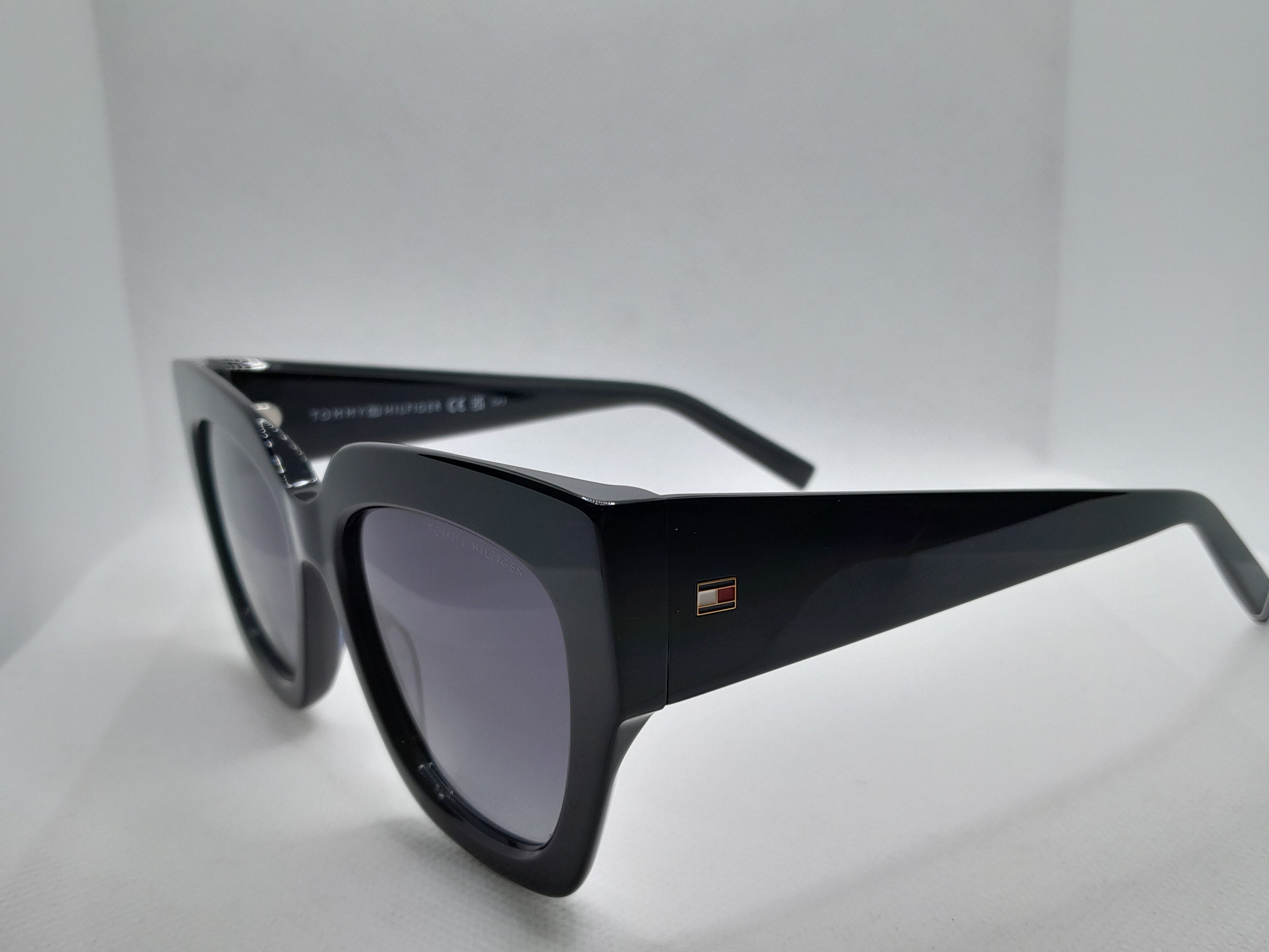 Tommy Hilfiger occhiale da sole donna