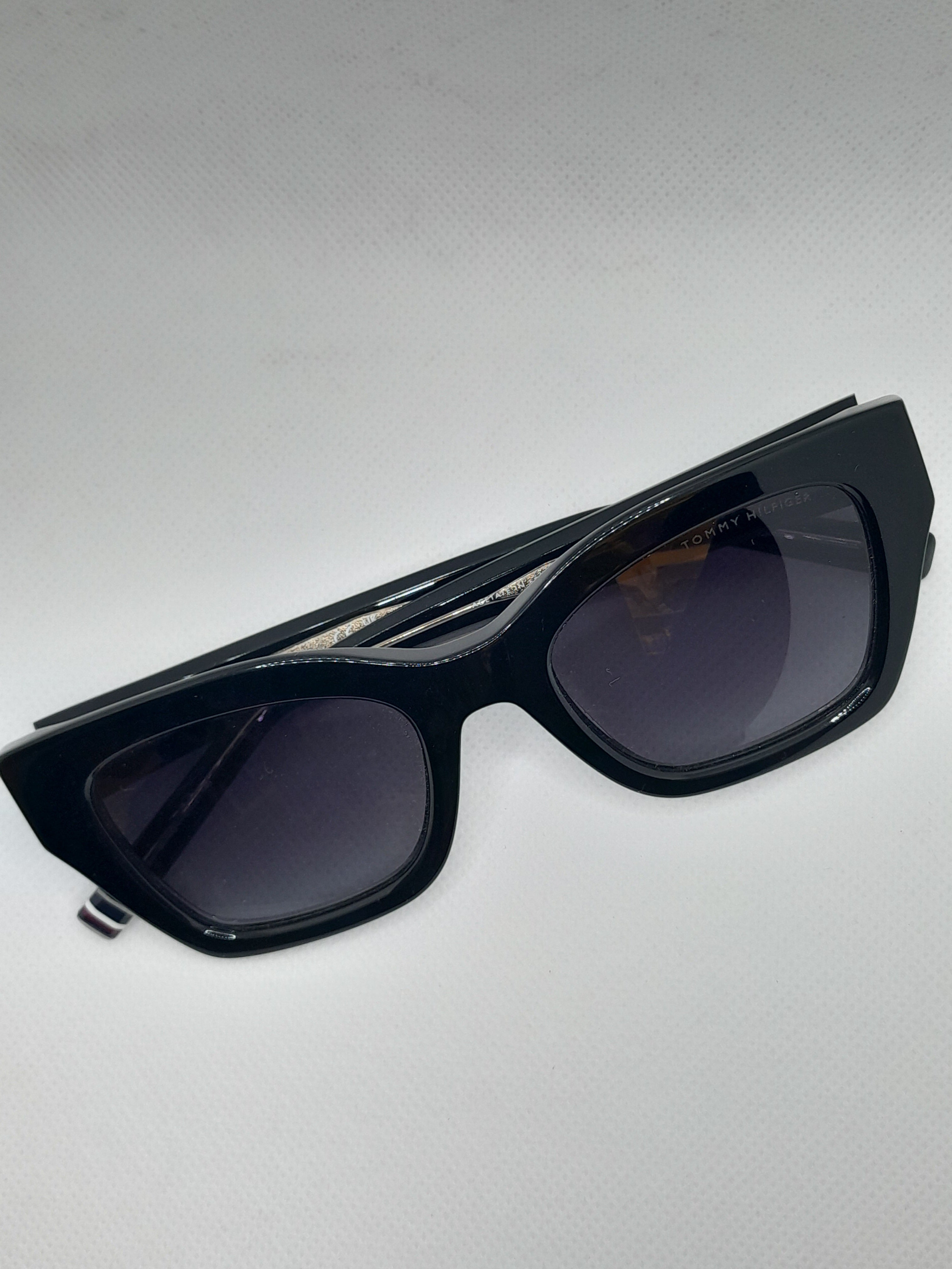 Tommy Hilfiger occhiale da sole donna
